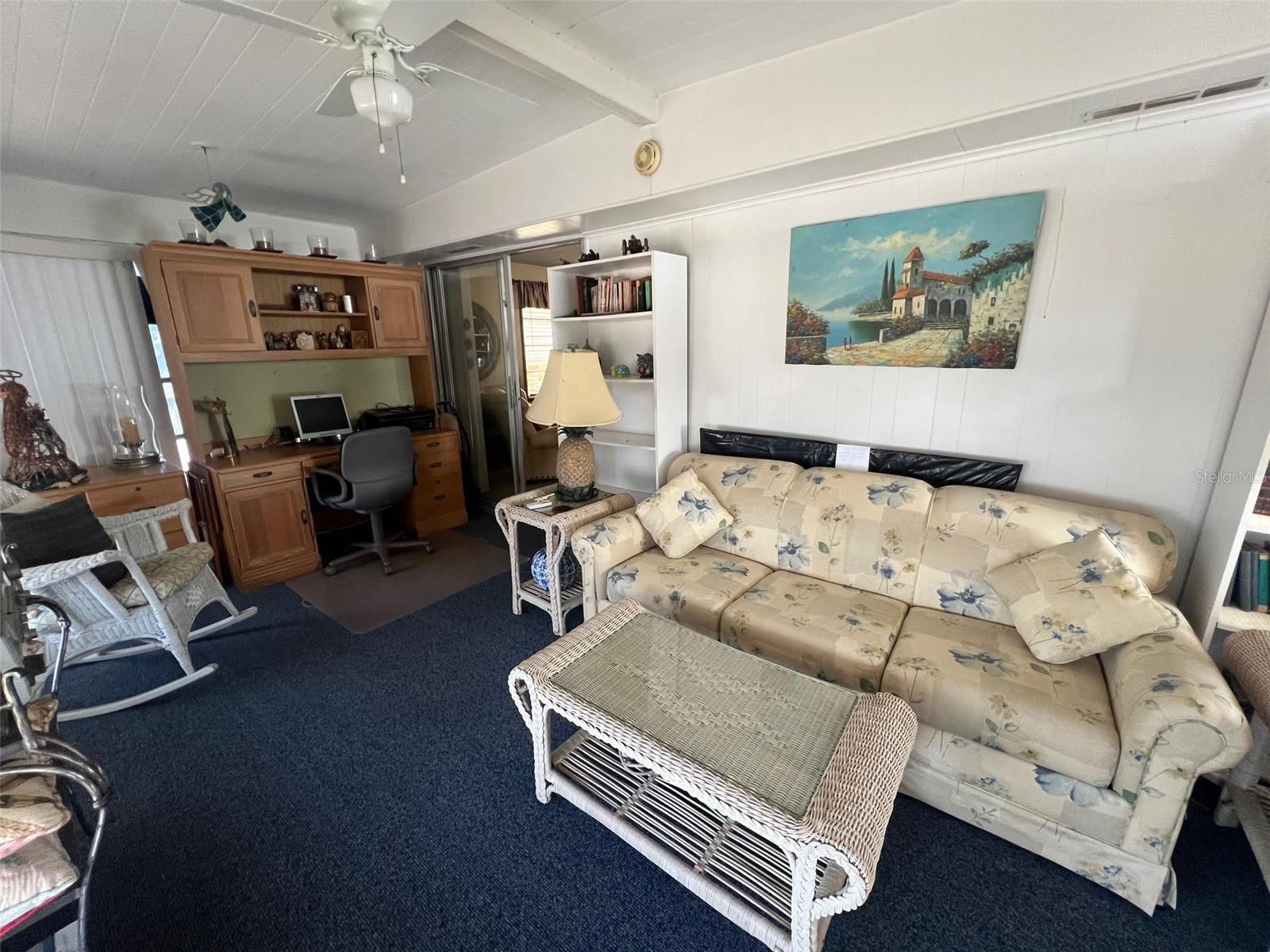 Listing photo id 12 for 29250 Us Highway 19 N 248