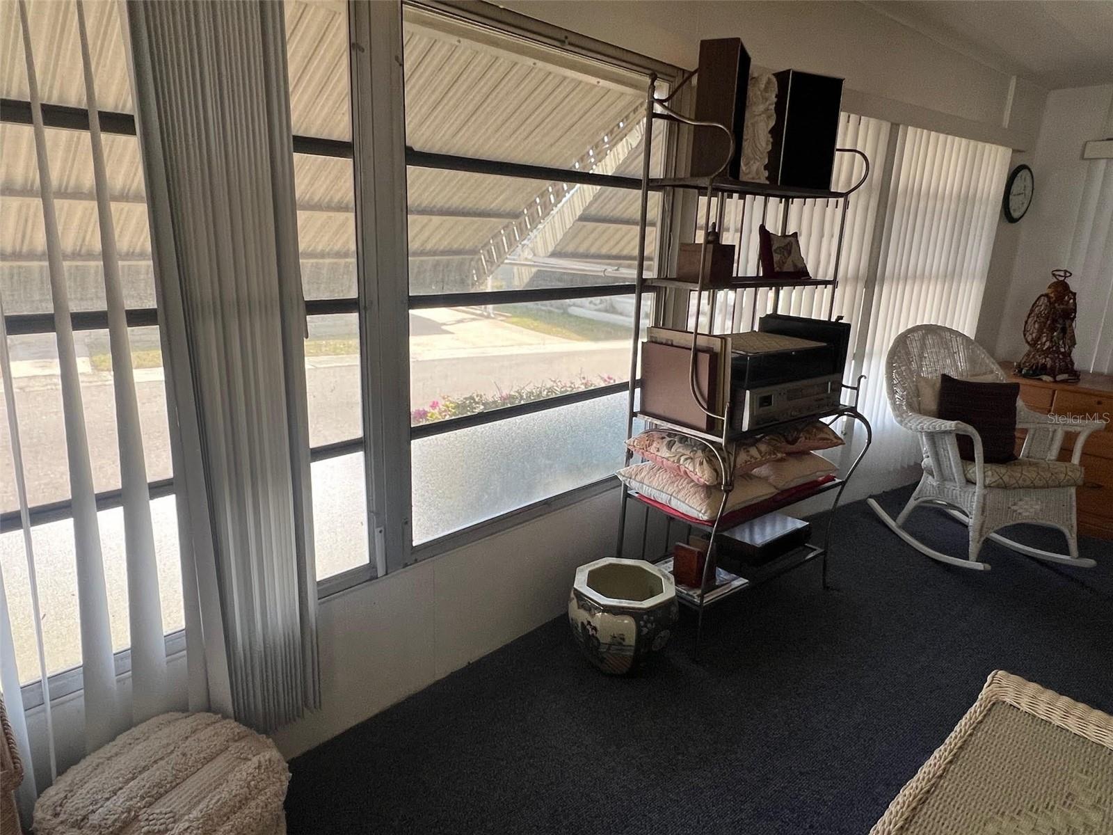 Listing photo id 13 for 29250 Us Highway 19 N 248