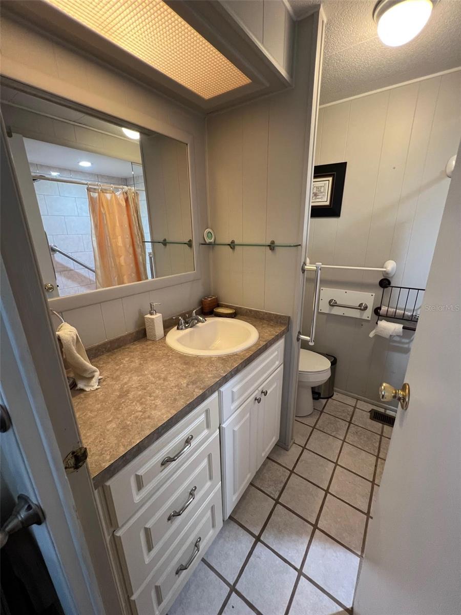 Listing photo id 25 for 29250 Us Highway 19 N 248