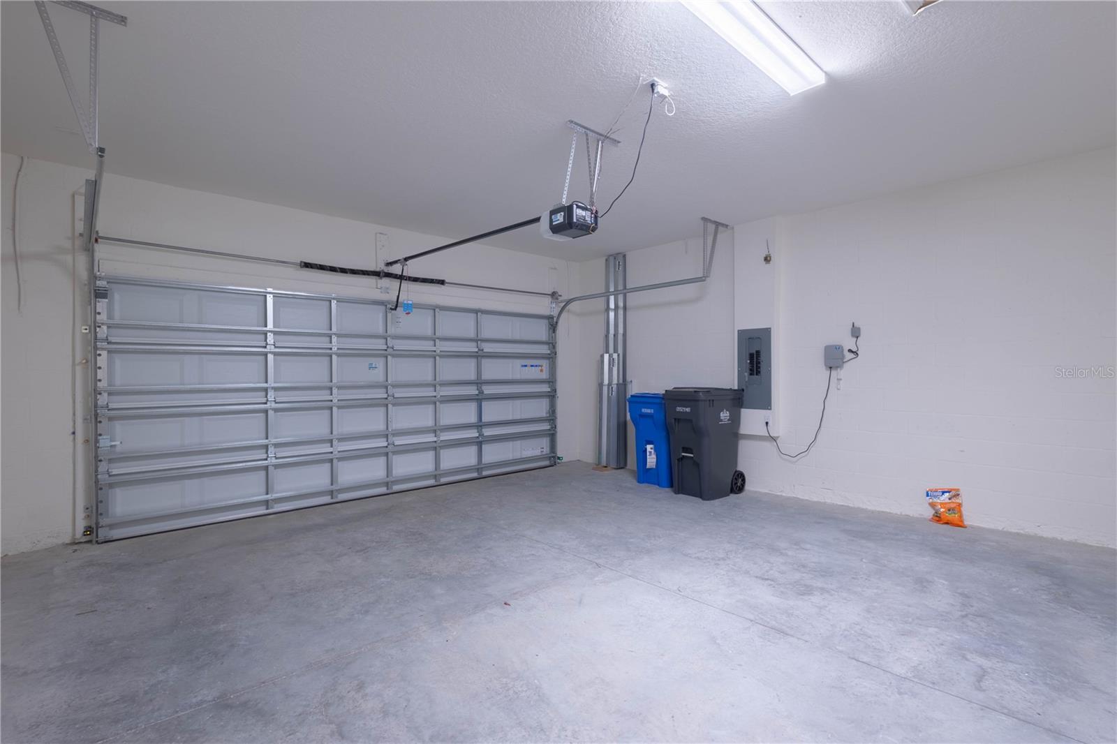 Image 9 of 35 For 345 Mangrove Manor Drive