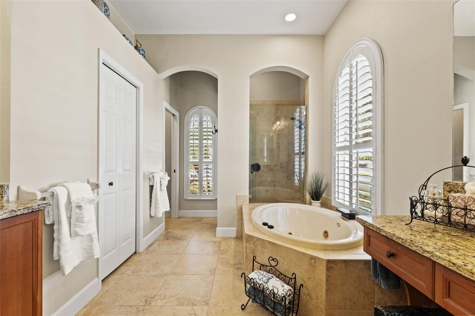 Image 40 of 75 For 19820 Strathmore Place