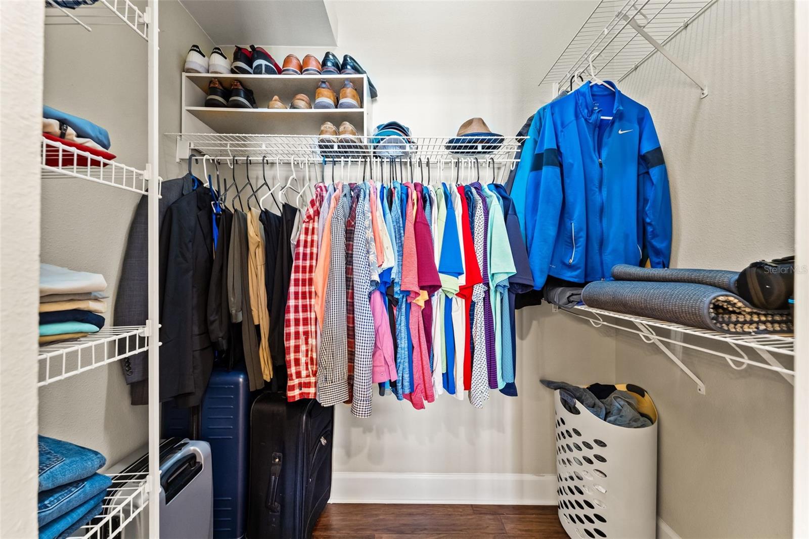 Image 43 of 75 For 19820 Strathmore Place