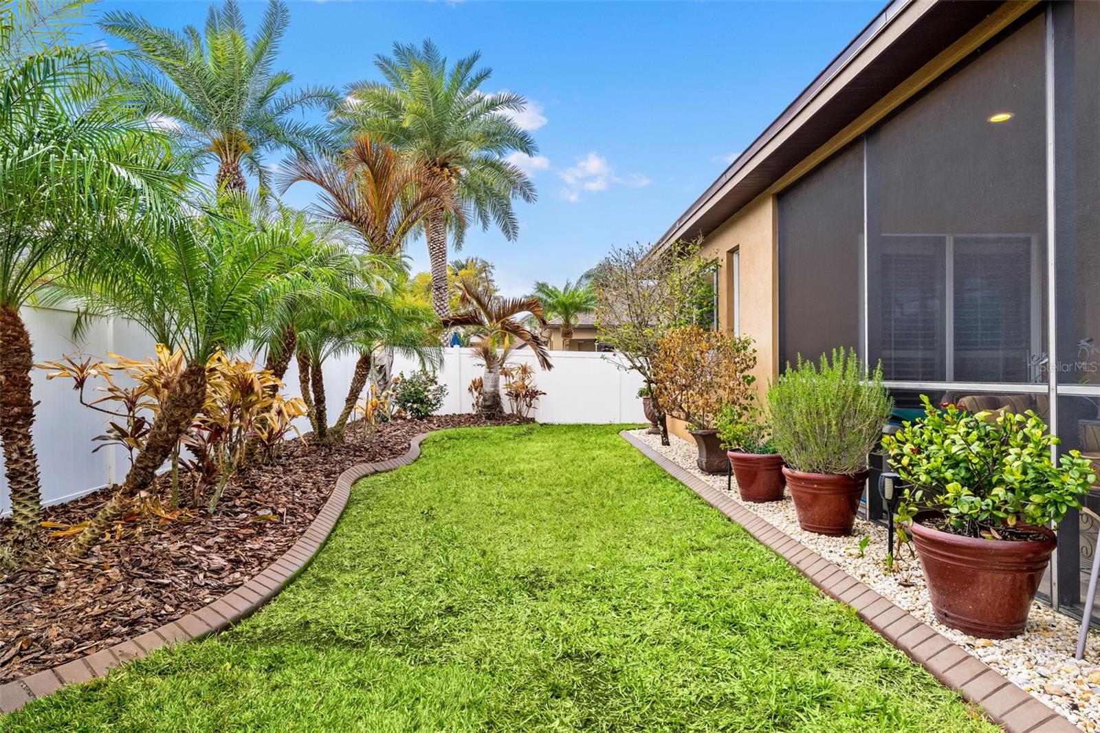 Image 65 of 75 For 19820 Strathmore Place