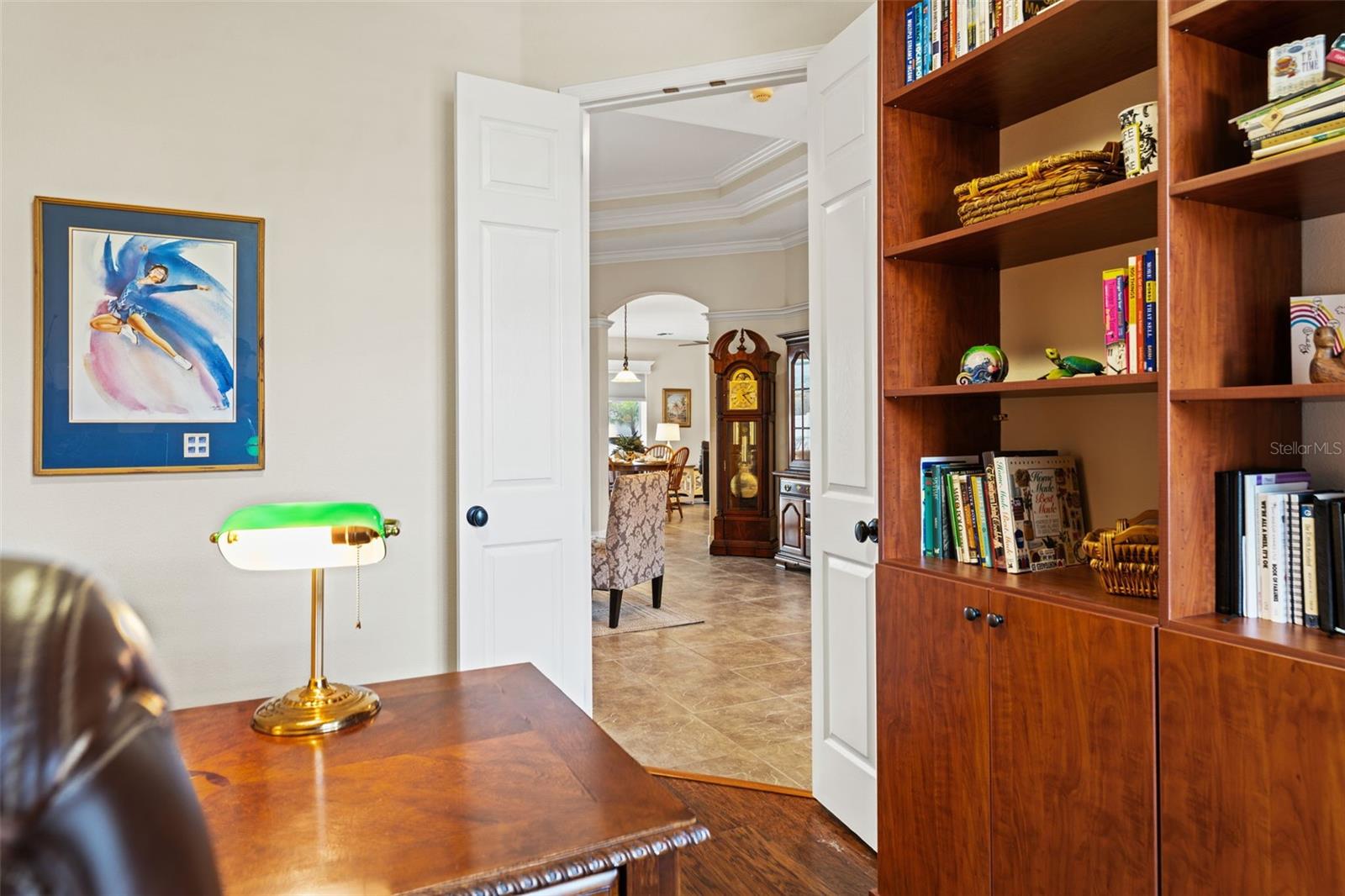 Image 9 of 75 For 19820 Strathmore Place