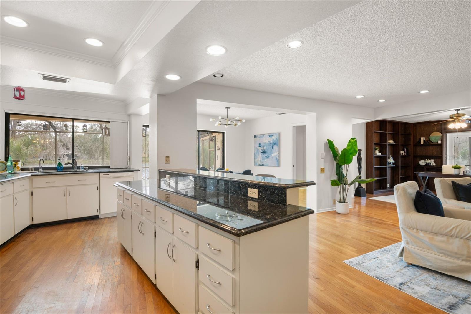 Image 28 of 51 For 3204 Autumn Drive