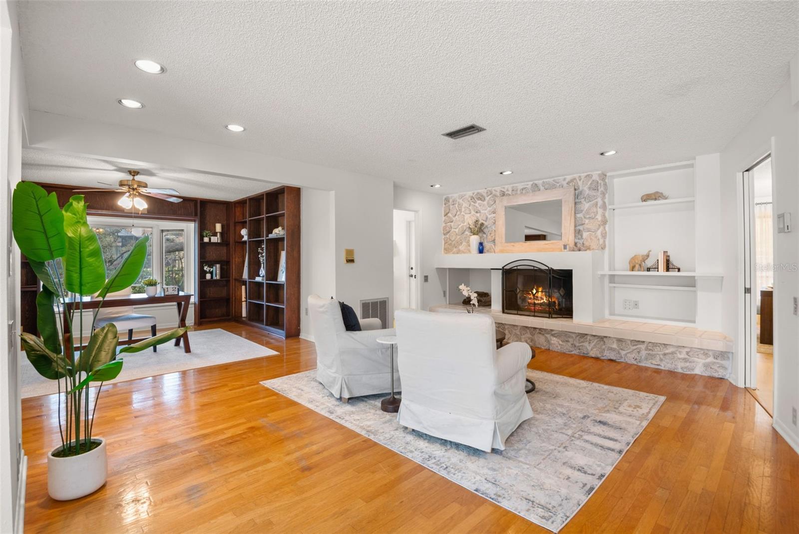 Image 32 of 51 For 3204 Autumn Drive