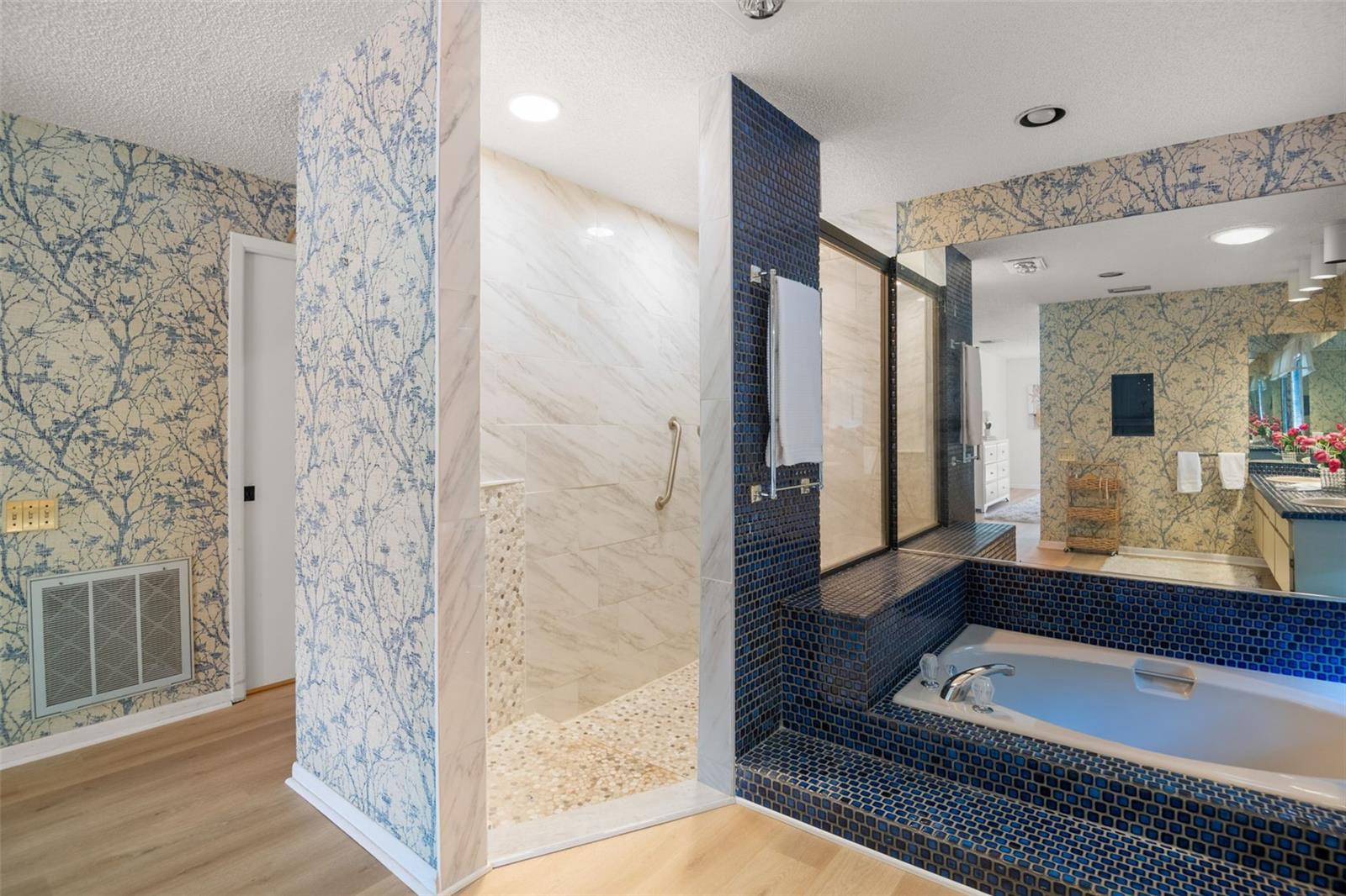 Image 37 of 51 For 3204 Autumn Drive