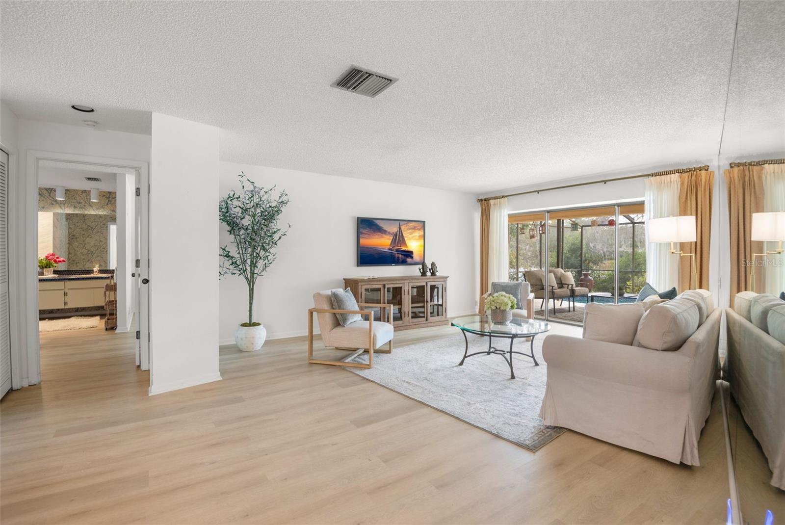 Image 9 of 51 For 3204 Autumn Drive