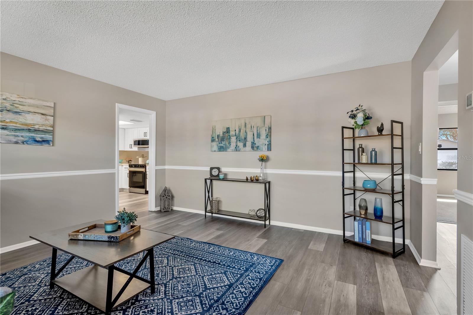 Image 12 of 27 For 3727 Coppertree Circle