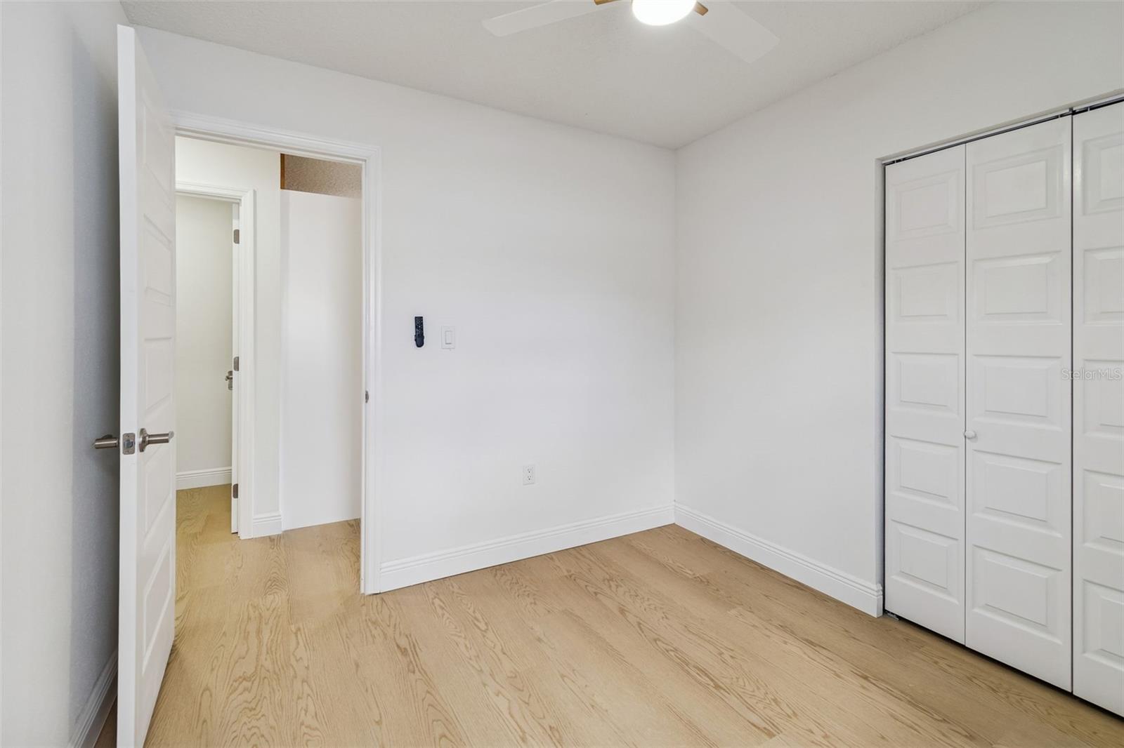 Image 31 of 98 For 7910 Powhatan Avenue