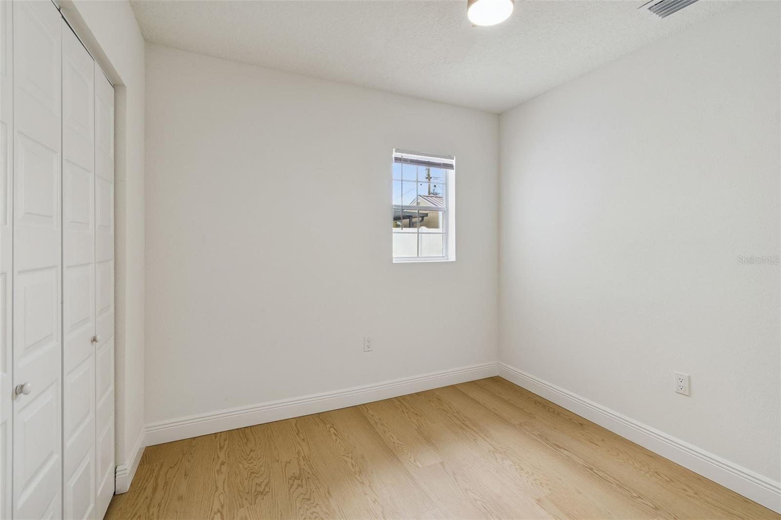 Image 33 of 98 For 7910 Powhatan Avenue