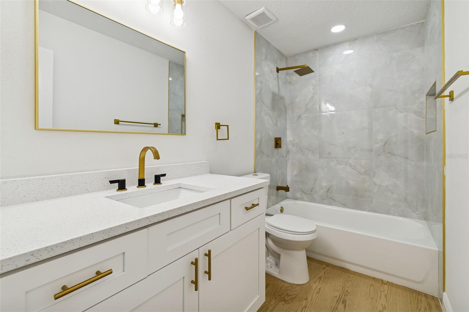 Image 35 of 98 For 7910 Powhatan Avenue