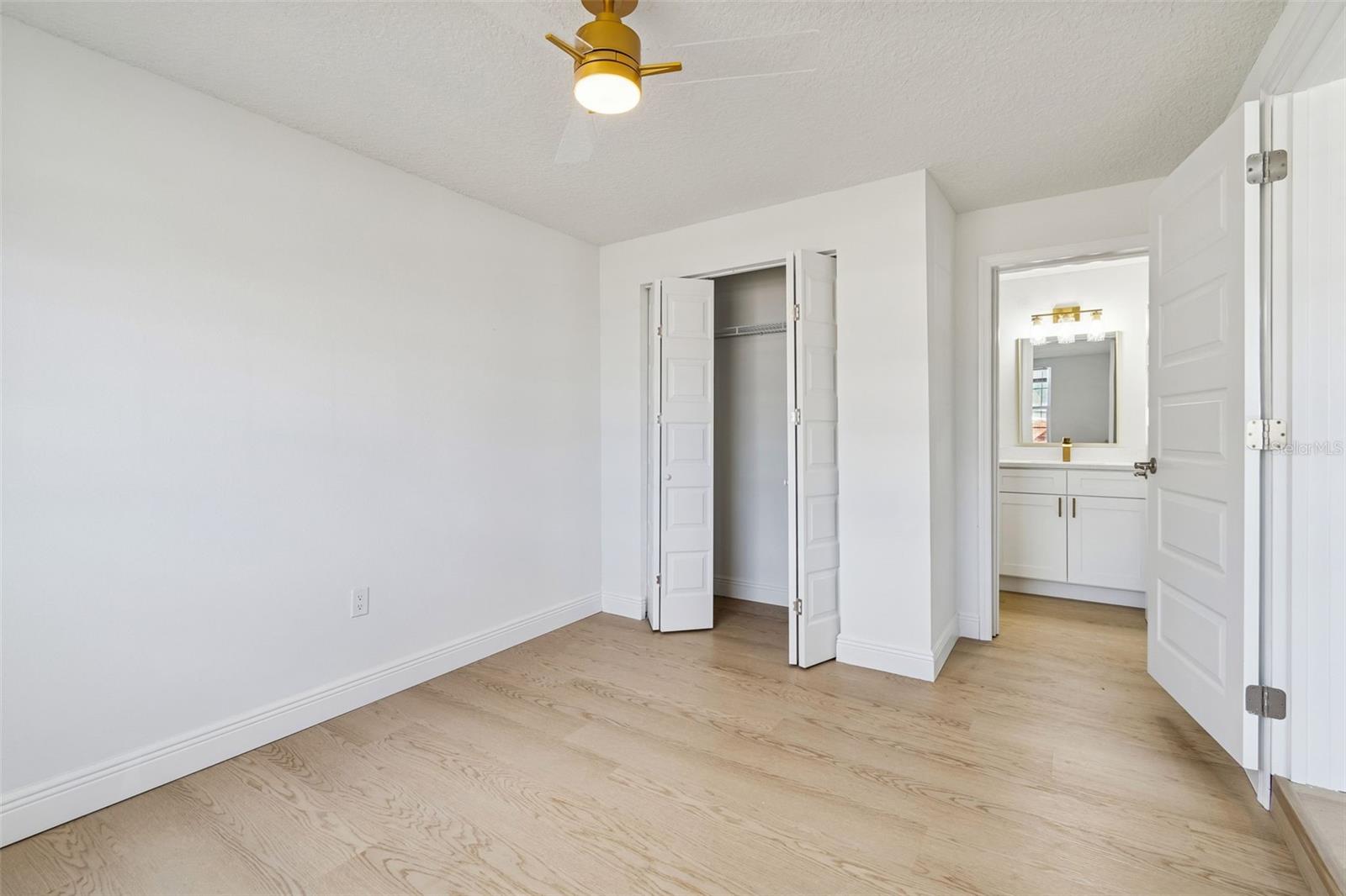 Image 51 of 98 For 7910 Powhatan Avenue