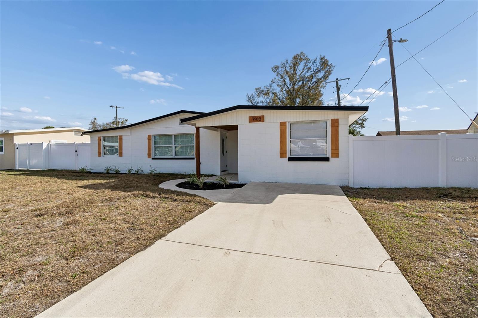 Image 6 of 98 For 7910 Powhatan Avenue