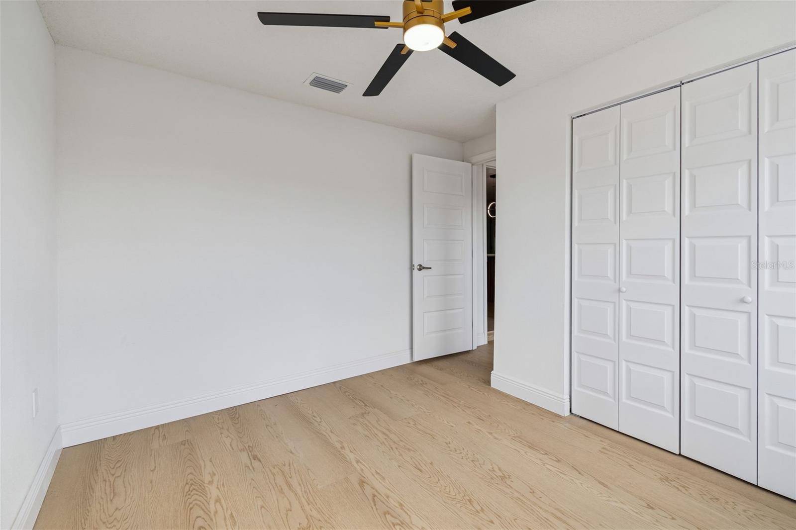 Image 63 of 98 For 7910 Powhatan Avenue