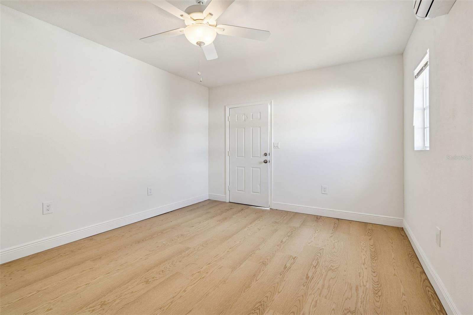 Image 79 of 98 For 7910 Powhatan Avenue