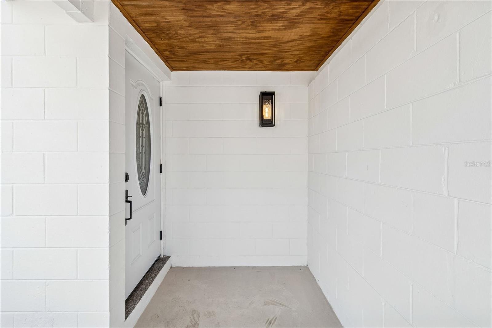 Image 8 of 98 For 7910 Powhatan Avenue