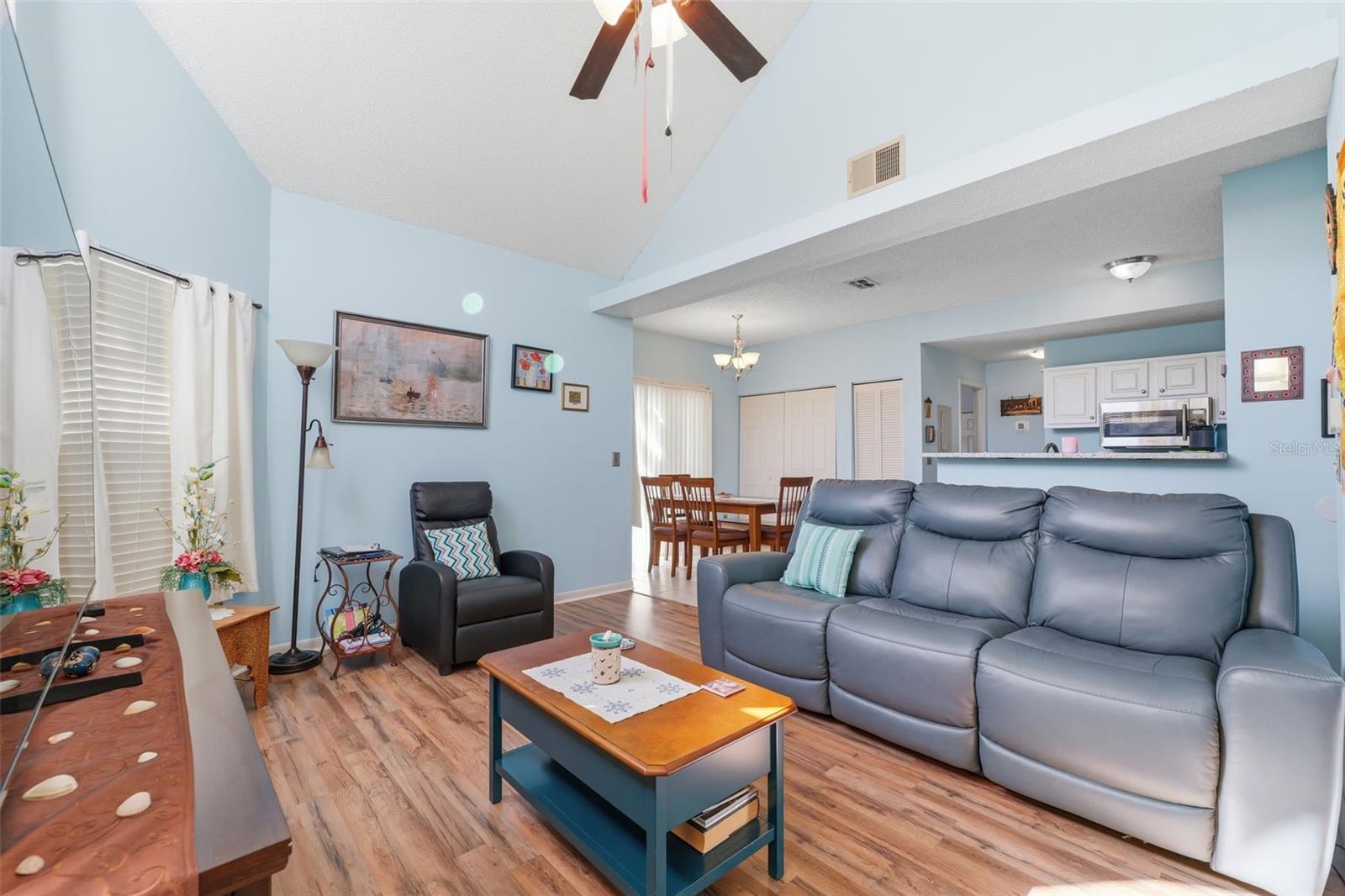 Image 10 of 37 For 12245 Armenia Gables Circle 12245