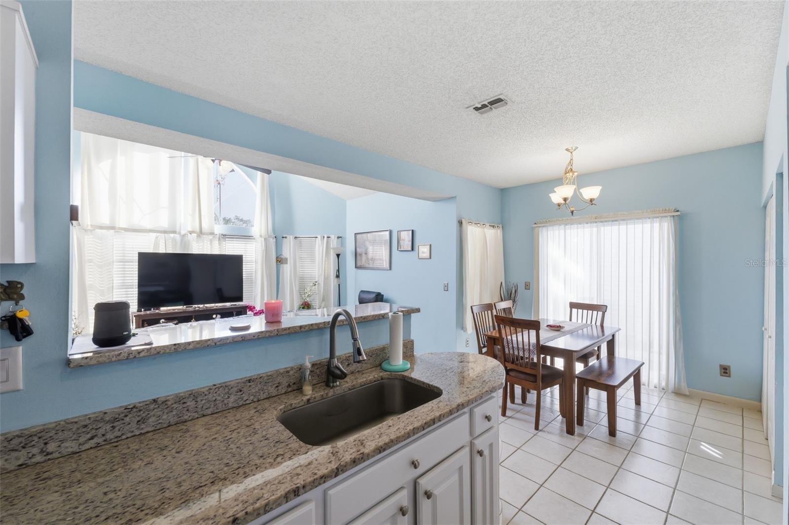 Image 17 of 37 For 12245 Armenia Gables Circle 12245