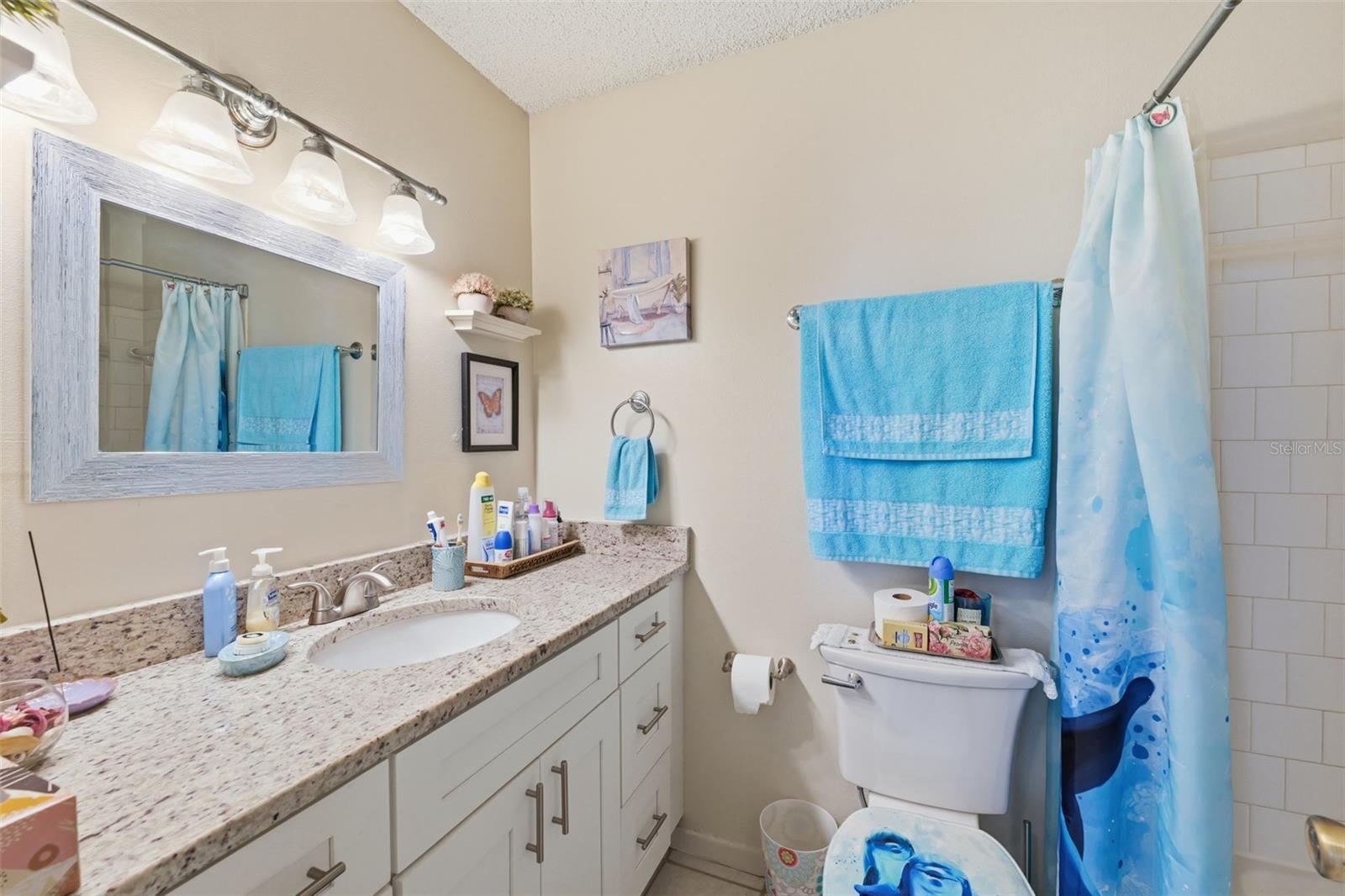 Image 23 of 37 For 12245 Armenia Gables Circle 12245