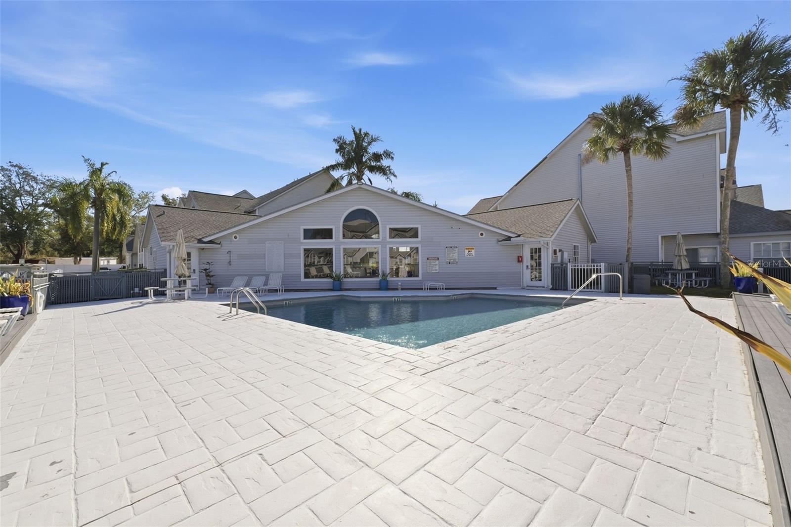 Image 25 of 37 For 12245 Armenia Gables Circle 12245