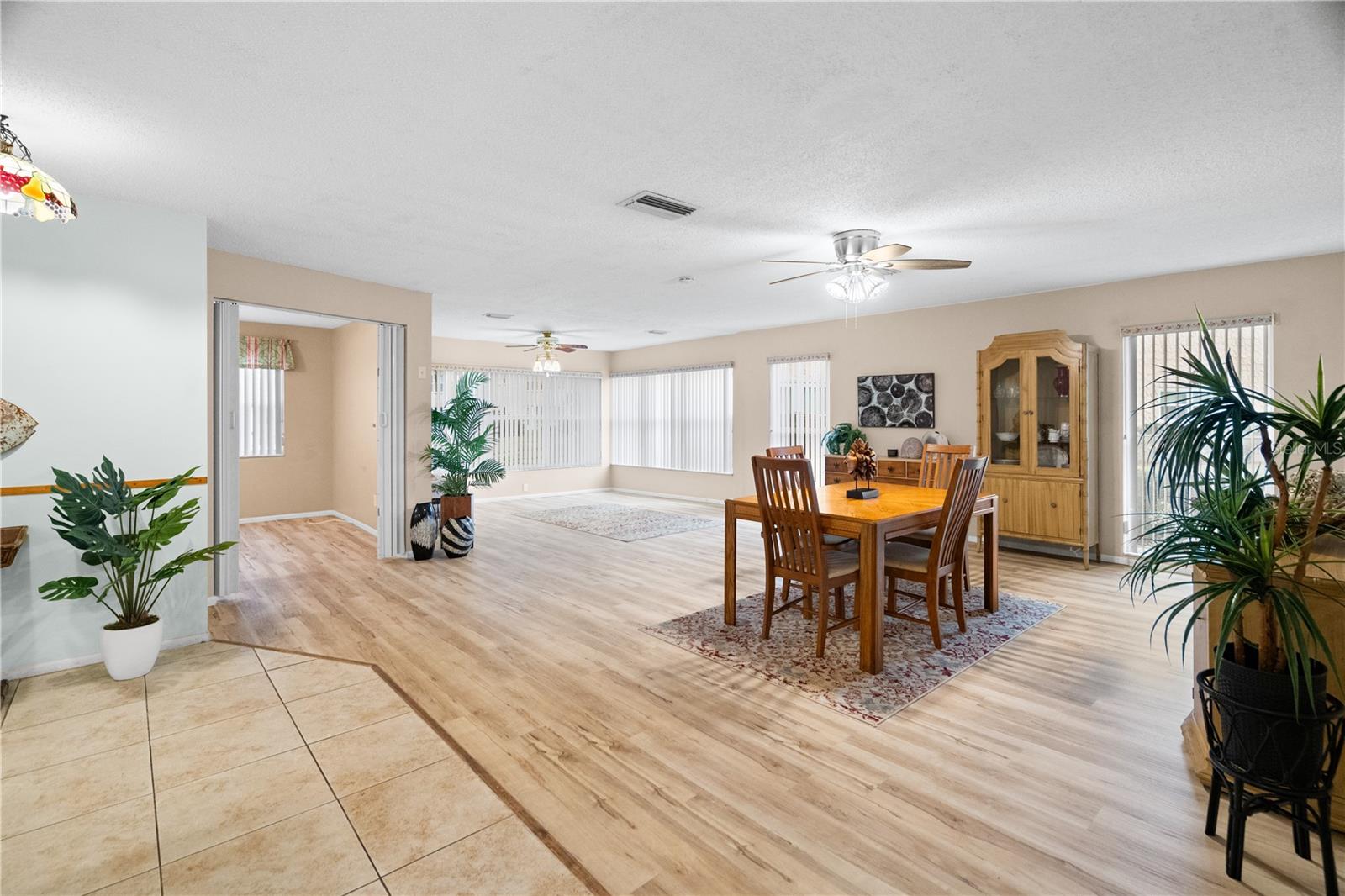 Image 10 of 33 For 116 Dogwood Circle 116