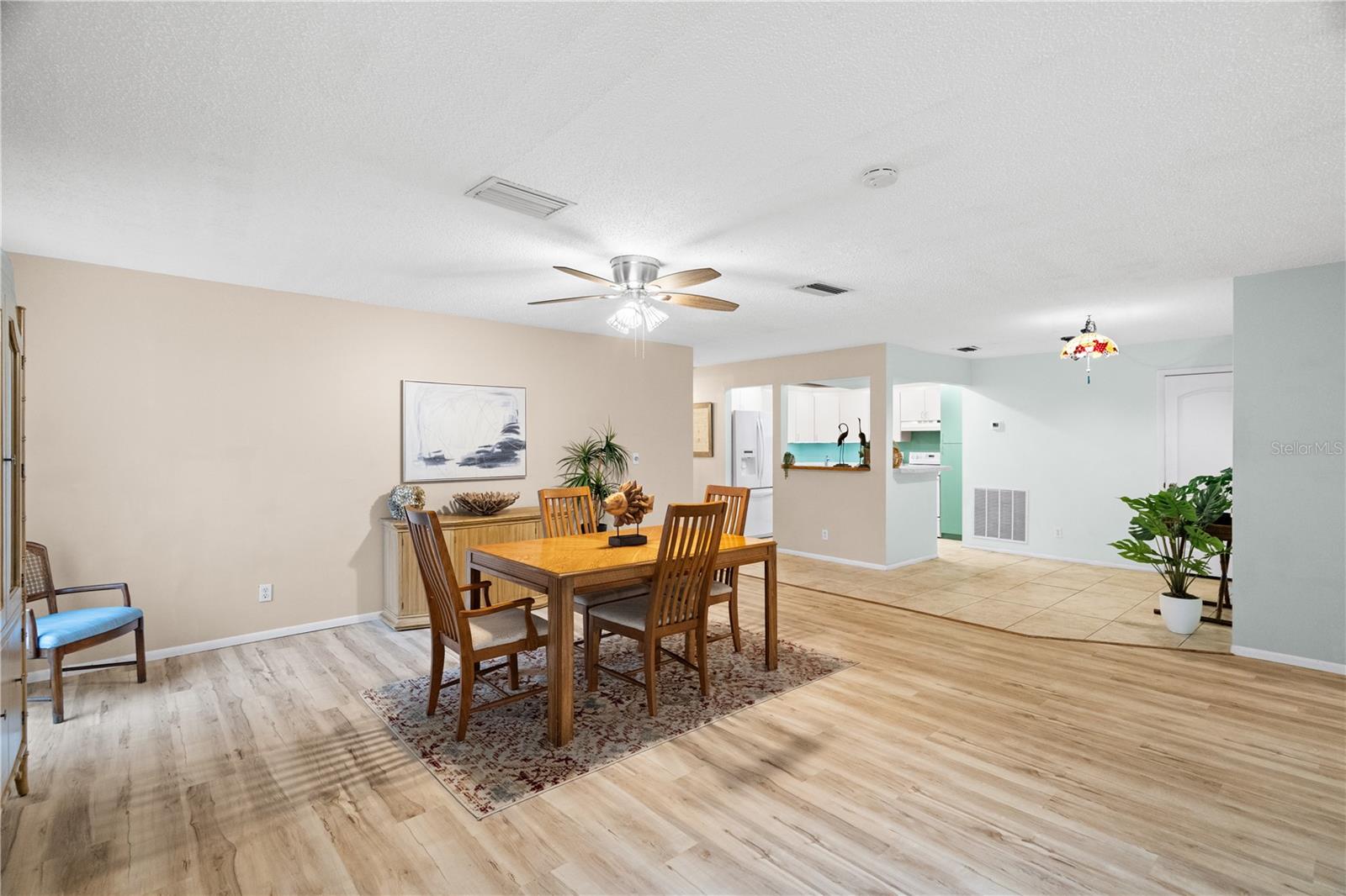 Image 9 of 33 For 116 Dogwood Circle 116