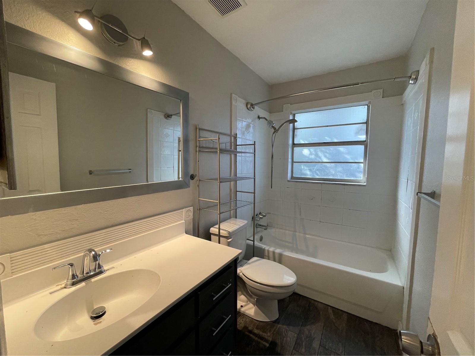 Image 7 of 24 For 1311 Lemon Street