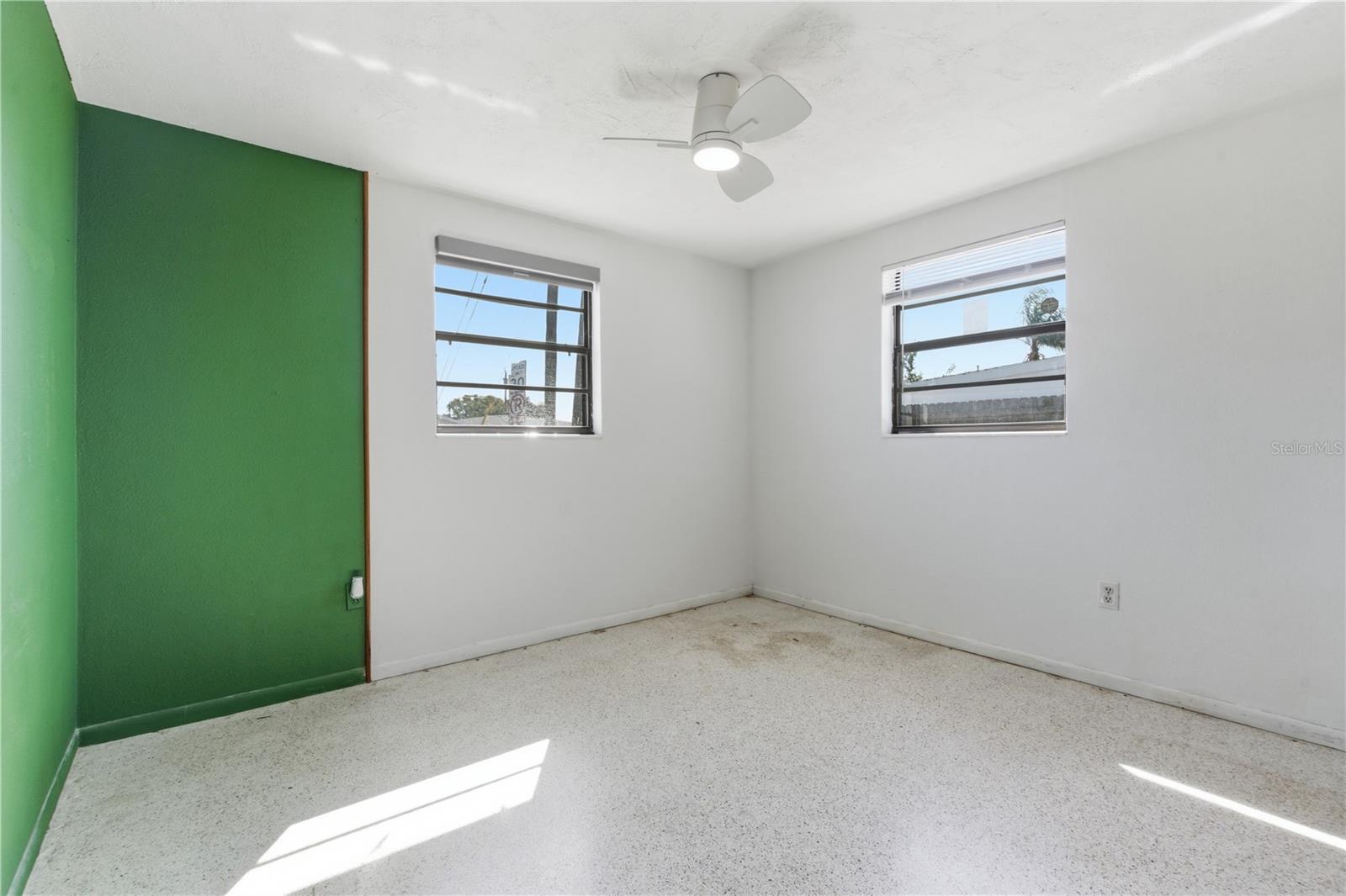 Image 13 of 30 For 3922 Darlington Road