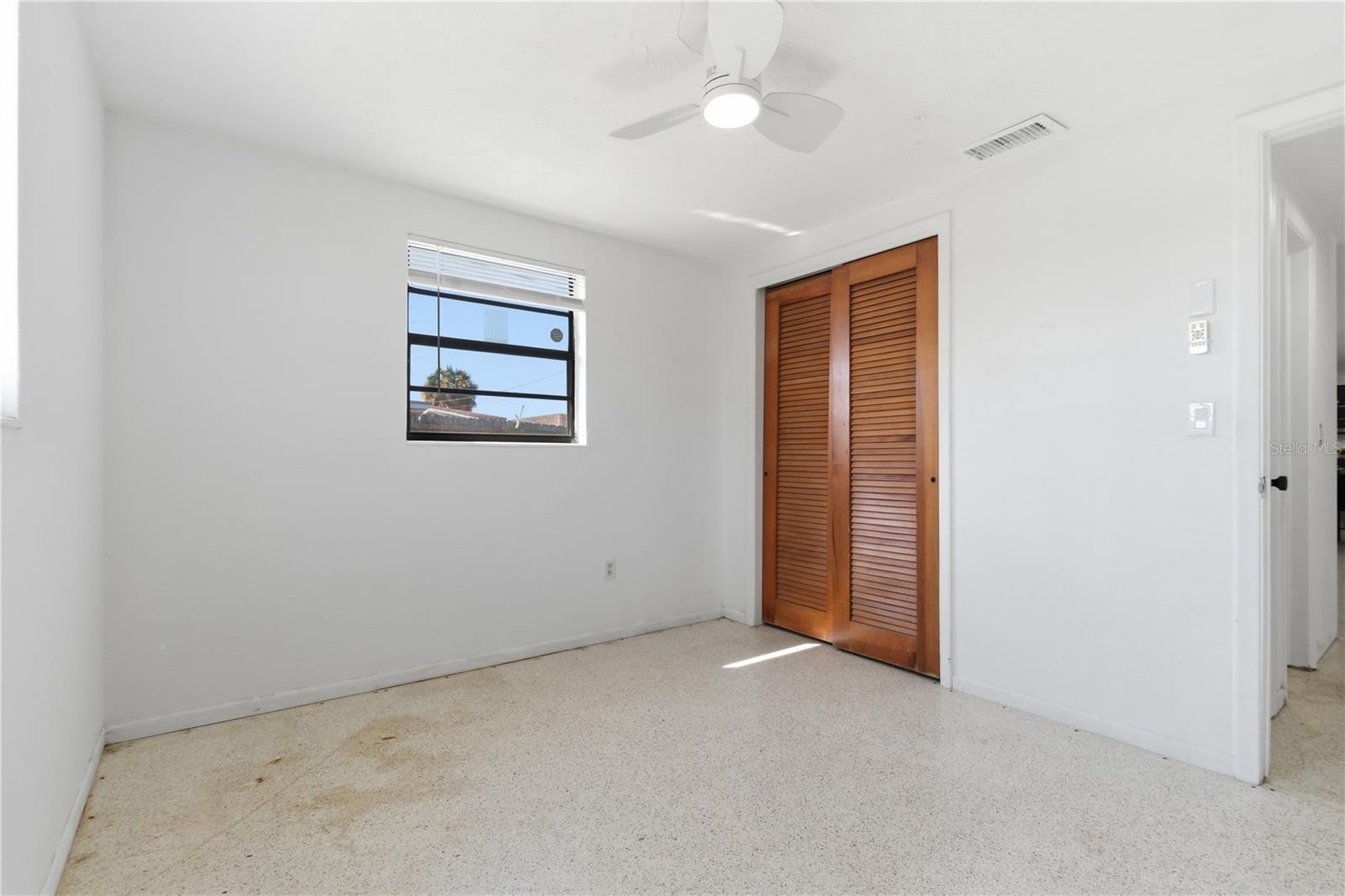 Image 14 of 30 For 3922 Darlington Road