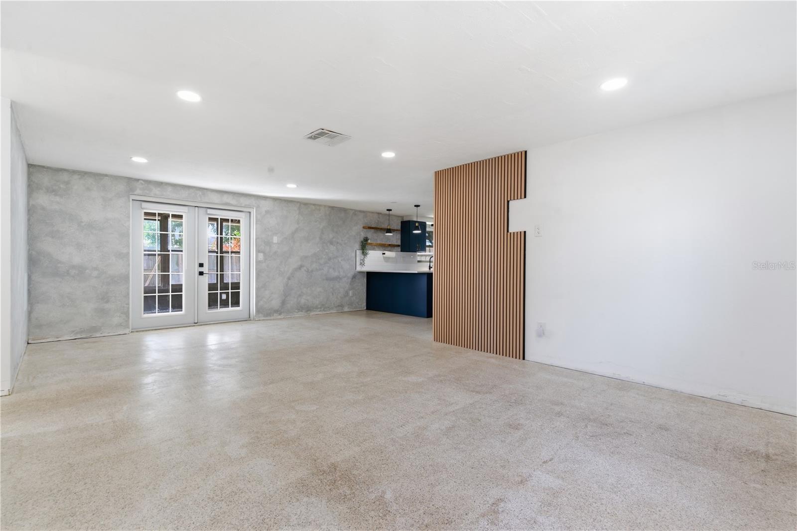 Image 7 of 30 For 3922 Darlington Road