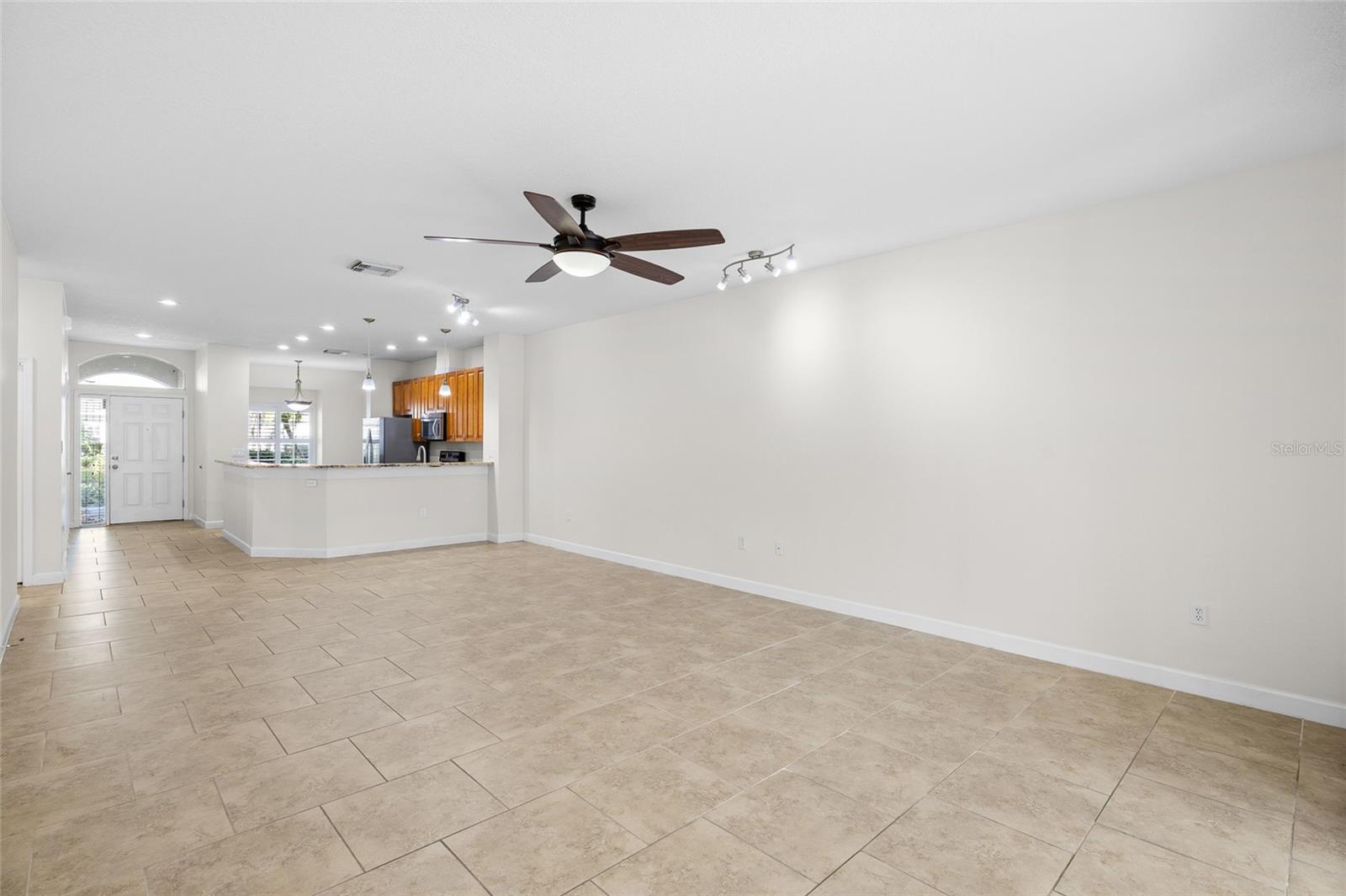 Image 11 of 42 For 10422 Mulligan Court