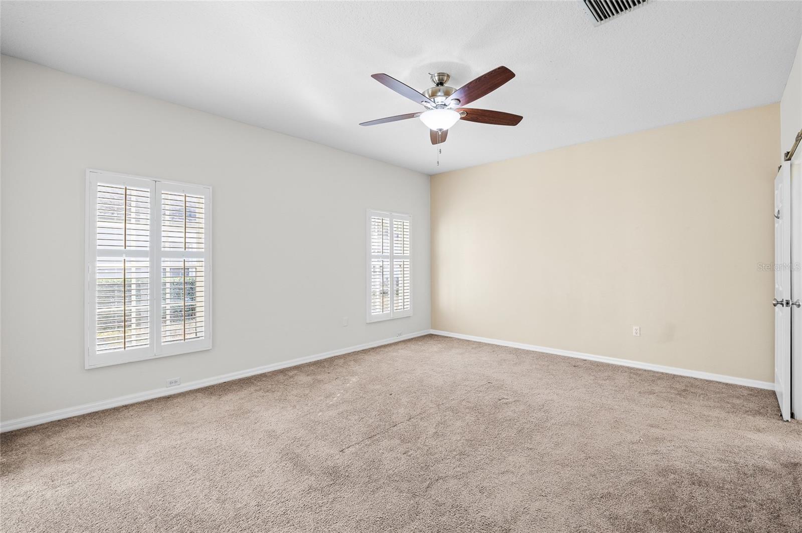 Image 26 of 42 For 10422 Mulligan Court