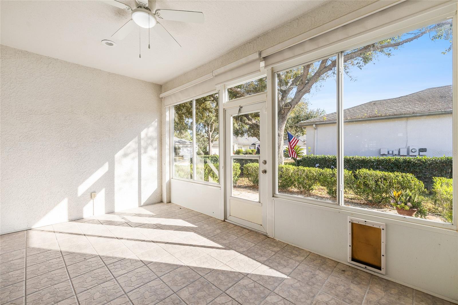 Image 28 of 42 For 10422 Mulligan Court