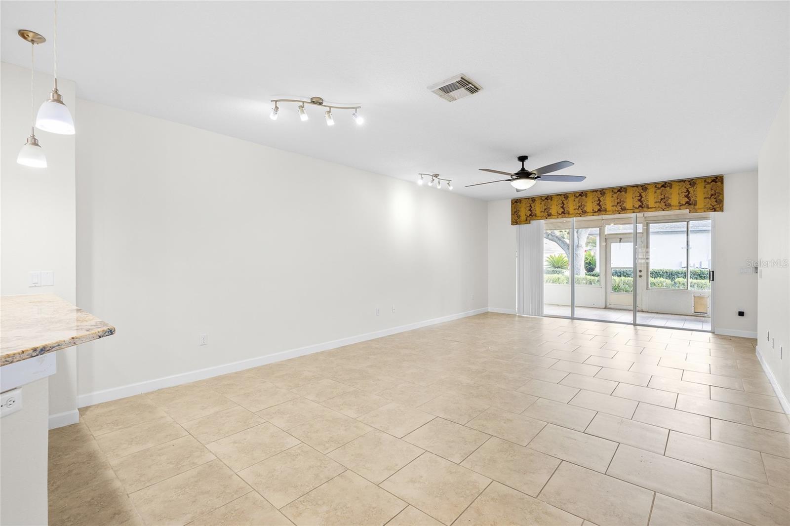 Image 8 of 42 For 10422 Mulligan Court