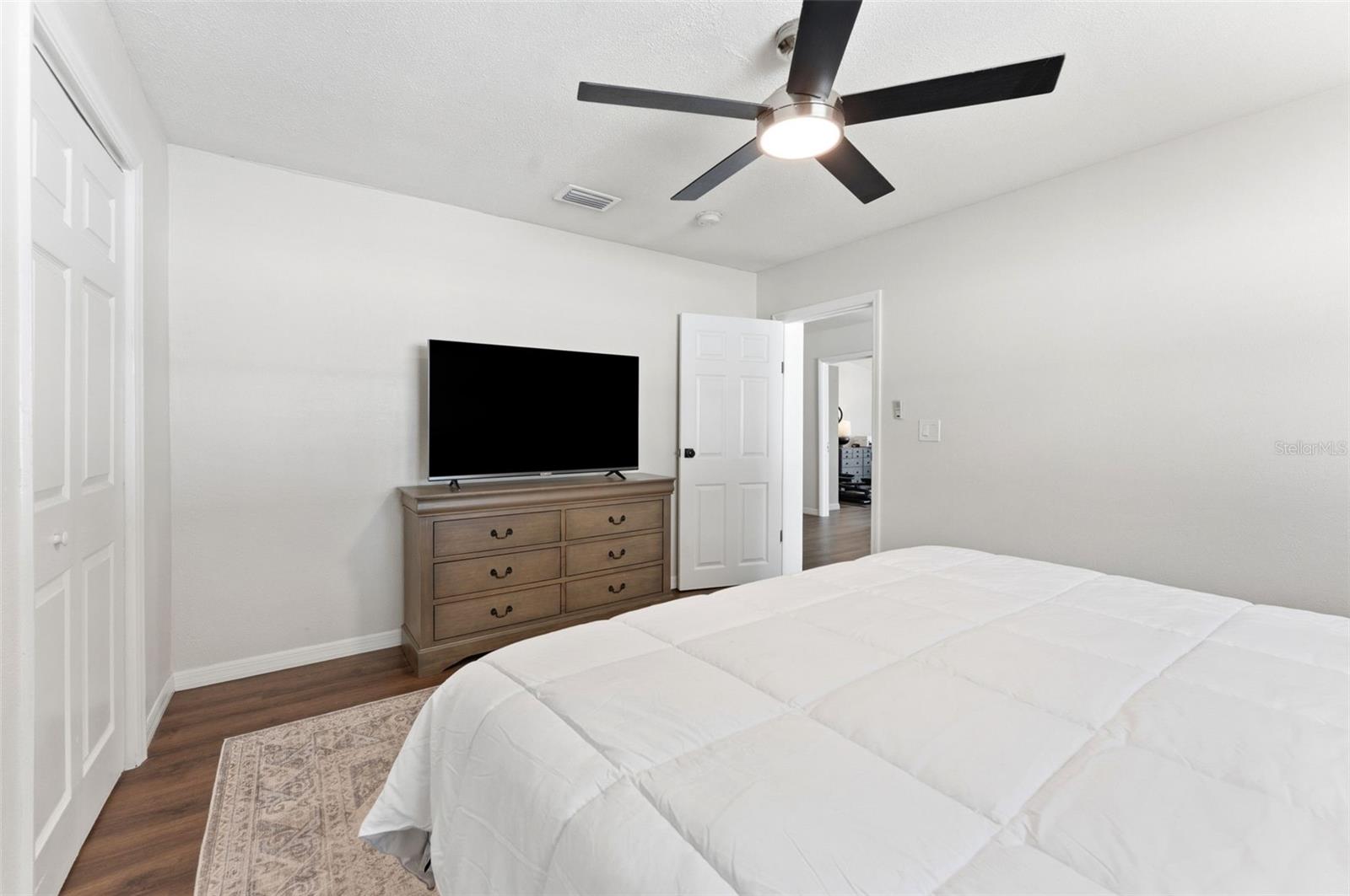 Image 27 of 50 For 1824 59th Way N