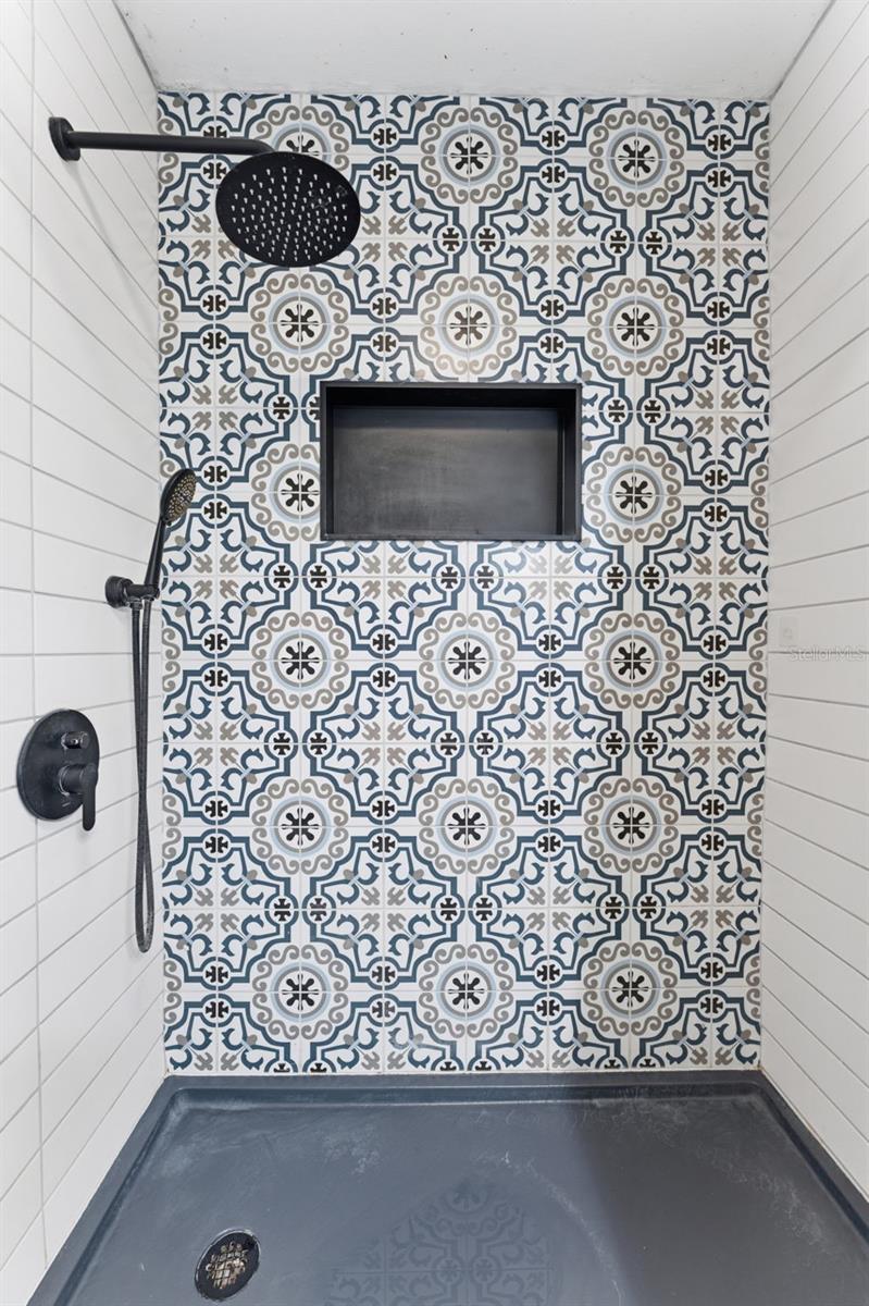 Image 31 of 50 For 1824 59th Way N