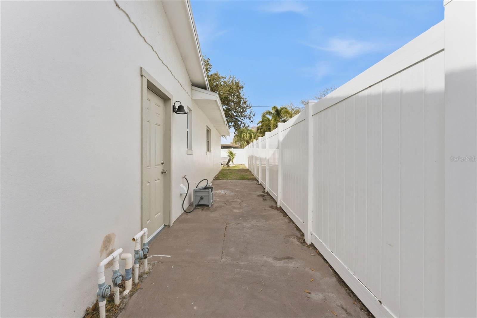 Image 44 of 50 For 1824 59th Way N