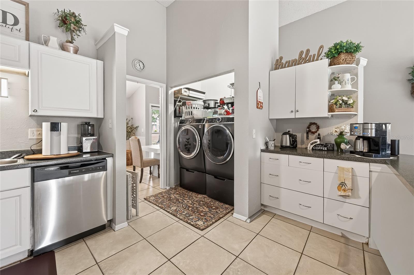 Image 7 of 17 For 3242 Laurel Dale Drive