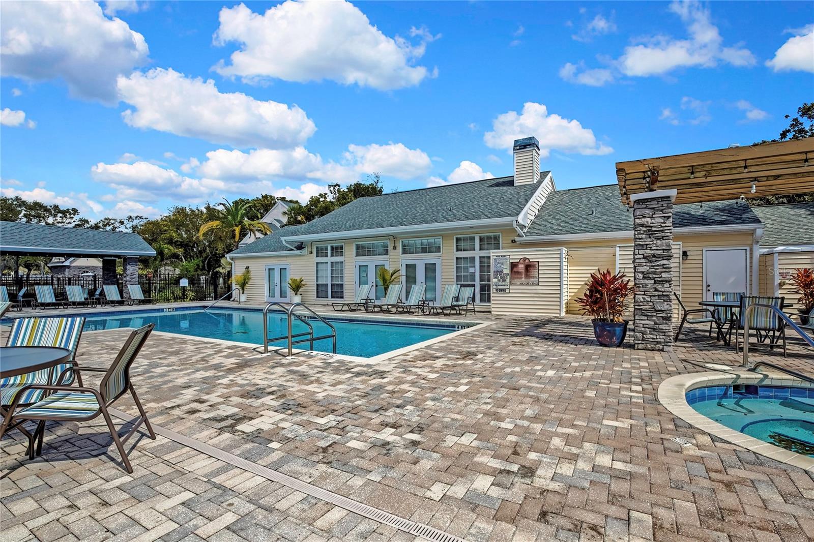 Image 20 of 28 For 3311 Haviland Court 203