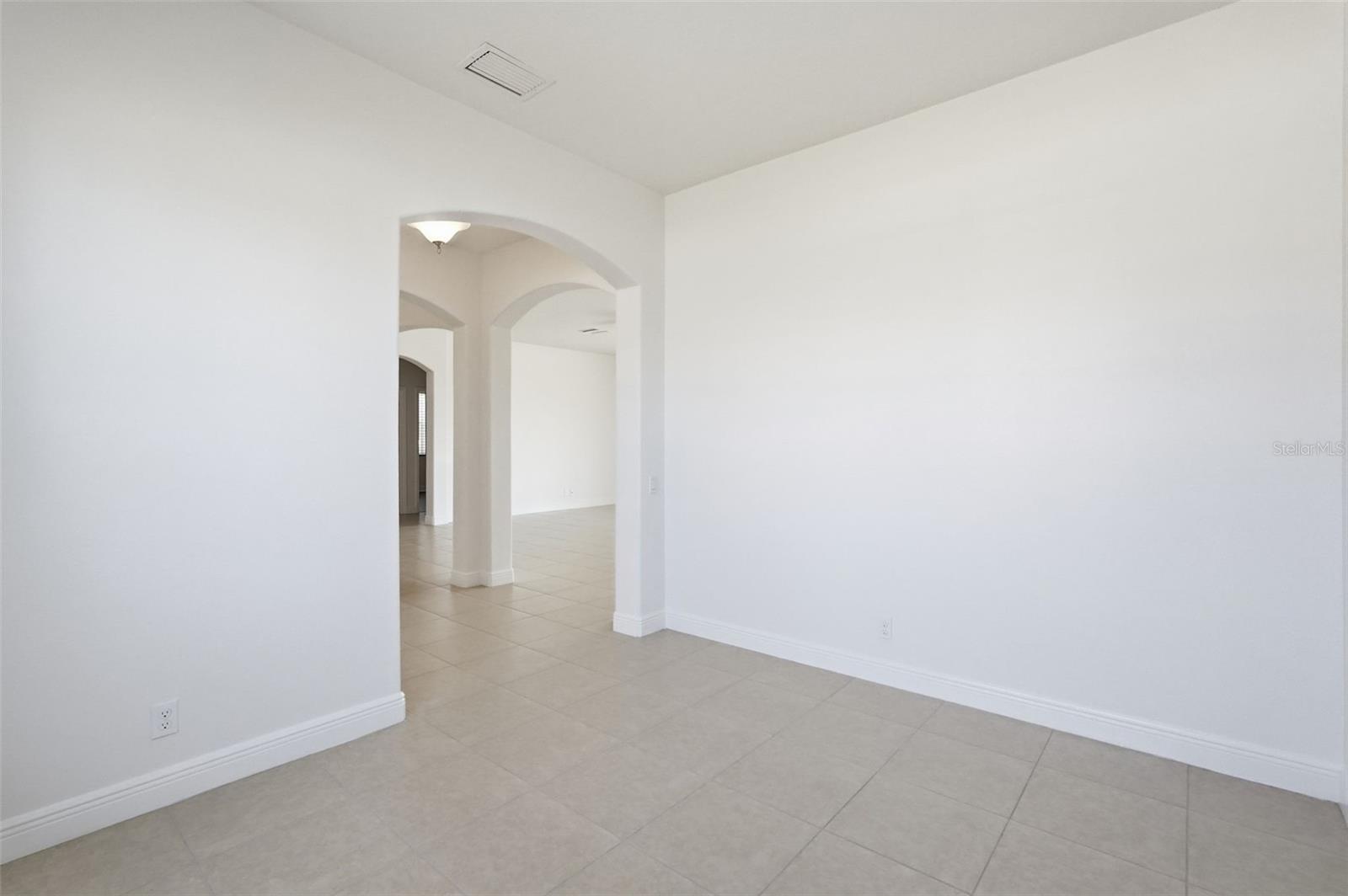 Image 24 of 53 For 9106 Luncarty Drive