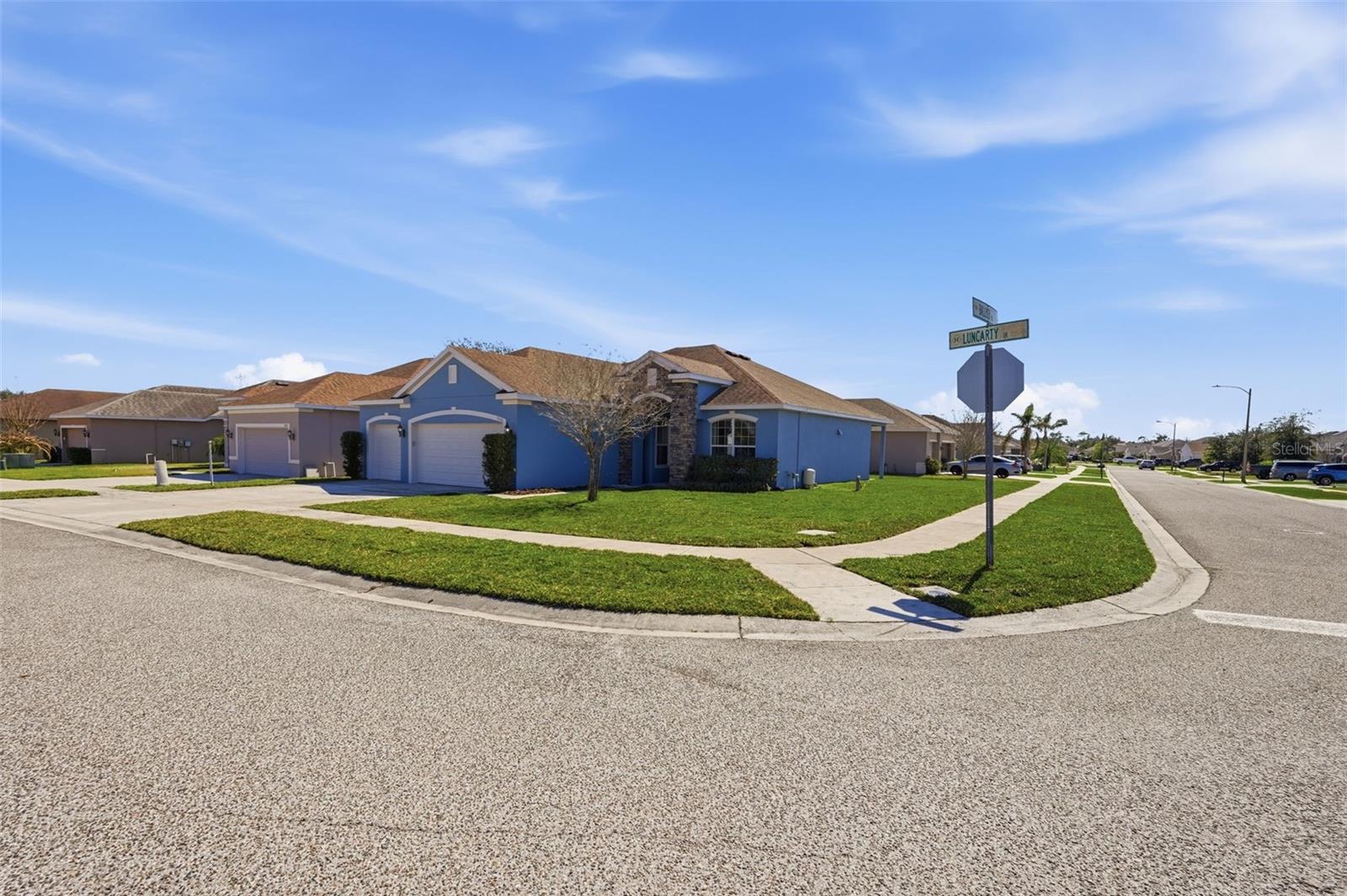 Image 48 of 53 For 9106 Luncarty Drive