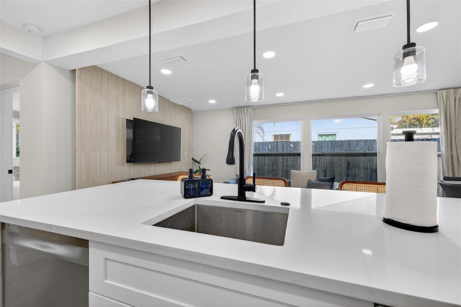 Image 14 of 37 For 510 79th Avenue