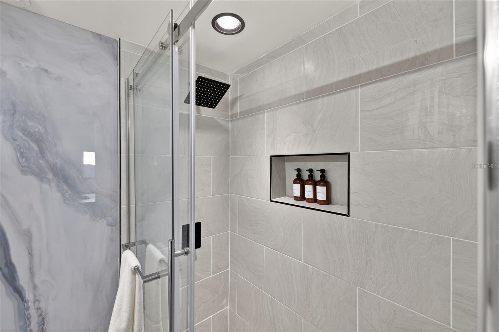 Image 23 of 37 For 510 79th Avenue