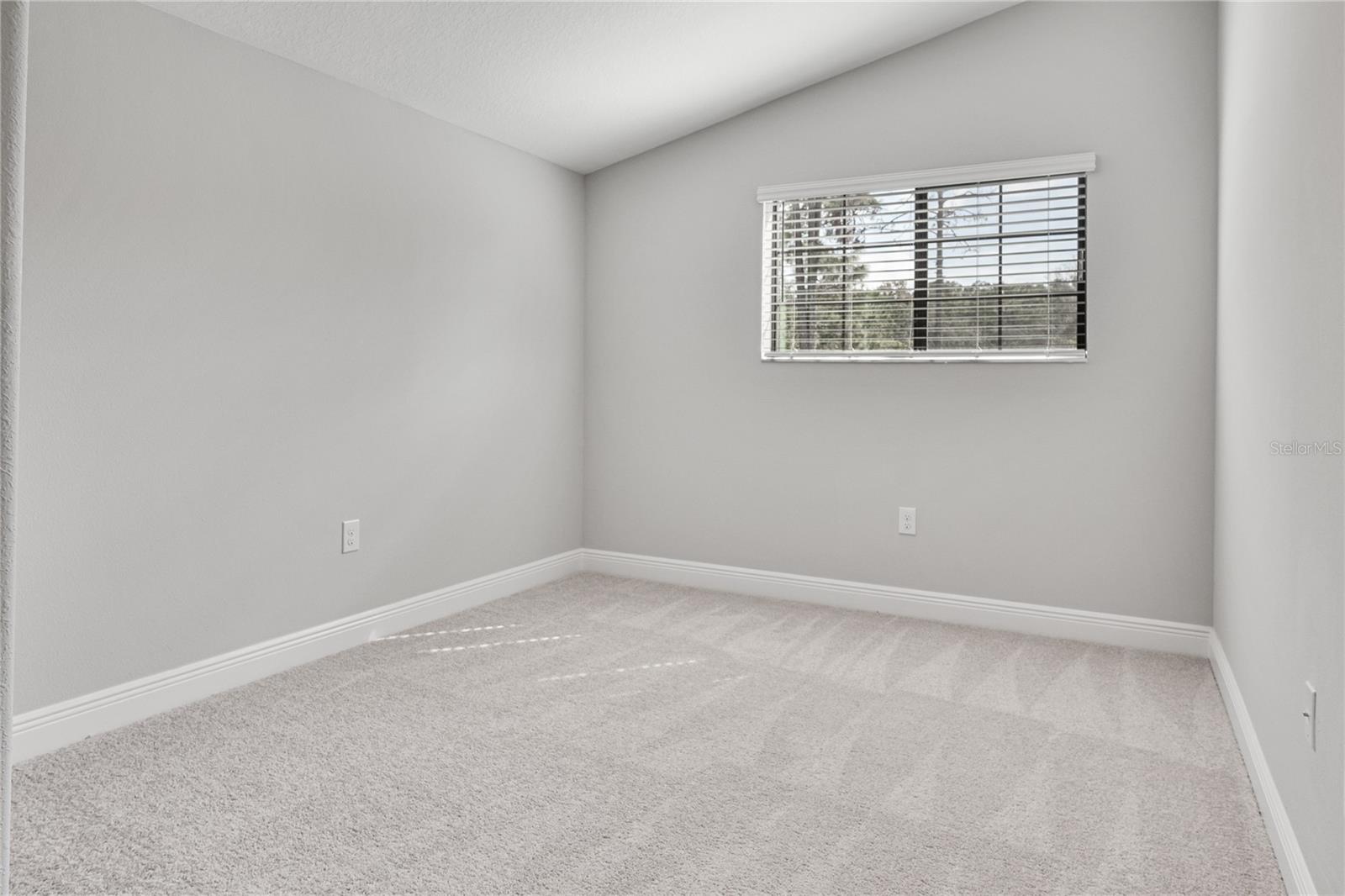 Image 33 of 56 For 11468 Weaver Hollow Road