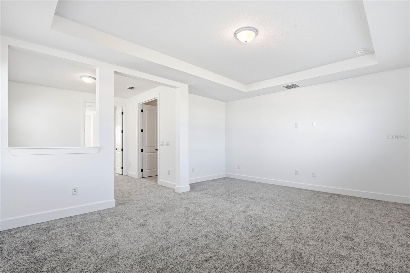 Image 38 of 90 For 6962 Jared Oaks Drive