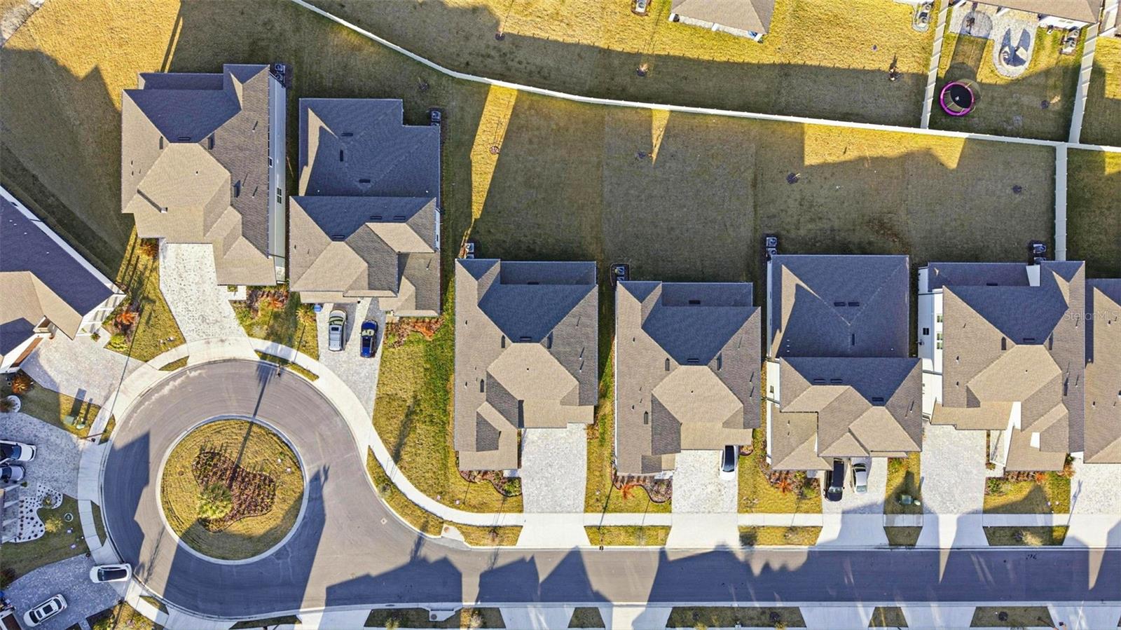 Image 69 of 90 For 6962 Jared Oaks Drive