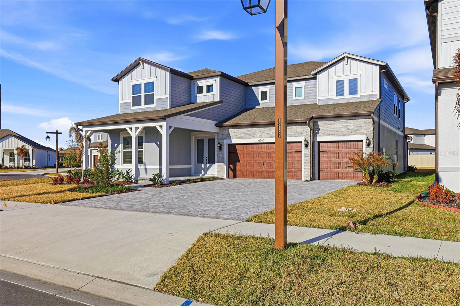 Image 73 of 90 For 6962 Jared Oaks Drive