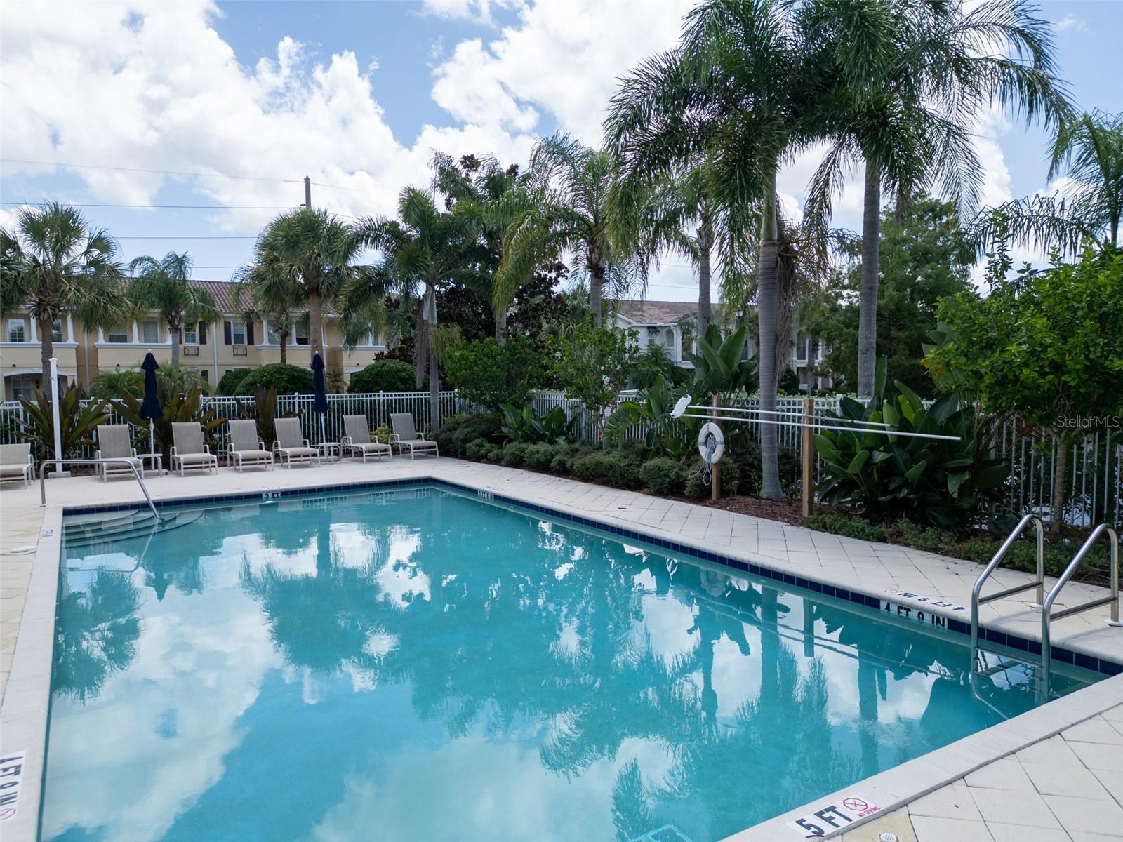 Image 11 of 41 For 1545 Napoli Drive W