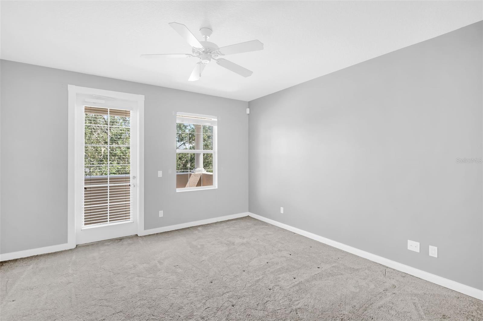 Image 27 of 41 For 1545 Napoli Drive W